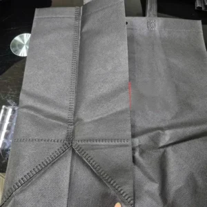 Eco-friendly PP non-woven heatseal bag with strong ultrasonic sealing, reusable tote for shopping, promotion, or retail packaging