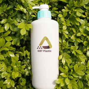 NBT Plastic 1000ml HDPE Plastic Bottle New Design With Spray Cap For Personal Care Shower Room Wholesale Logo Custom